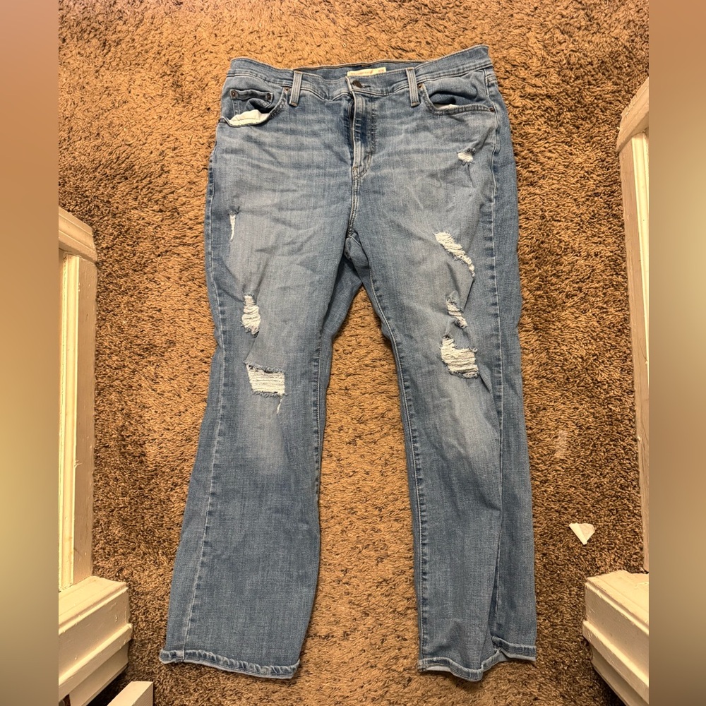 Levi’s 725 women’s jeans